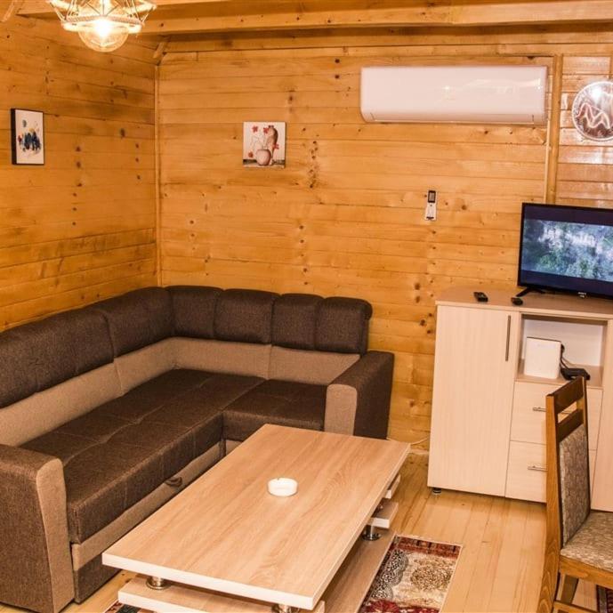 Holiday home Tamara - Brvnara Za Odmor *